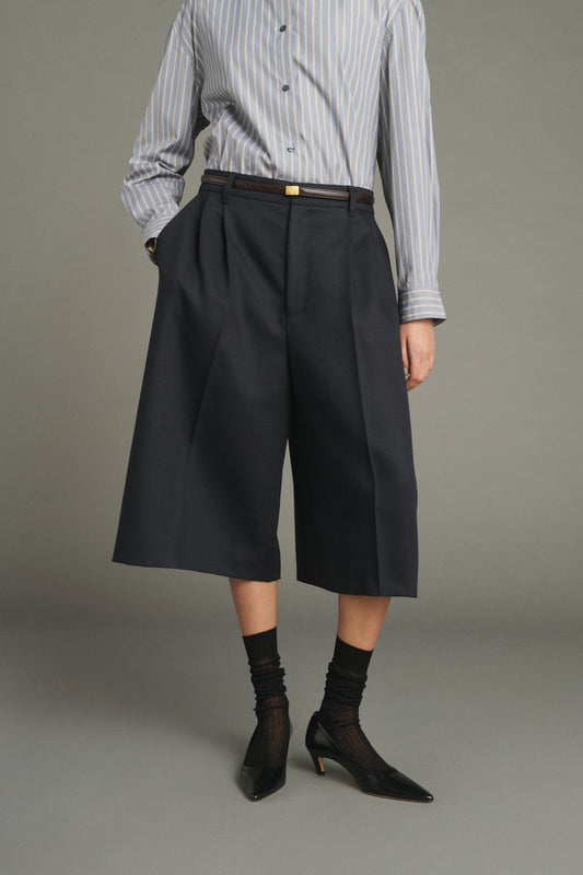 Jude Bermuda Shorts - Deep Navy - Wool - Women