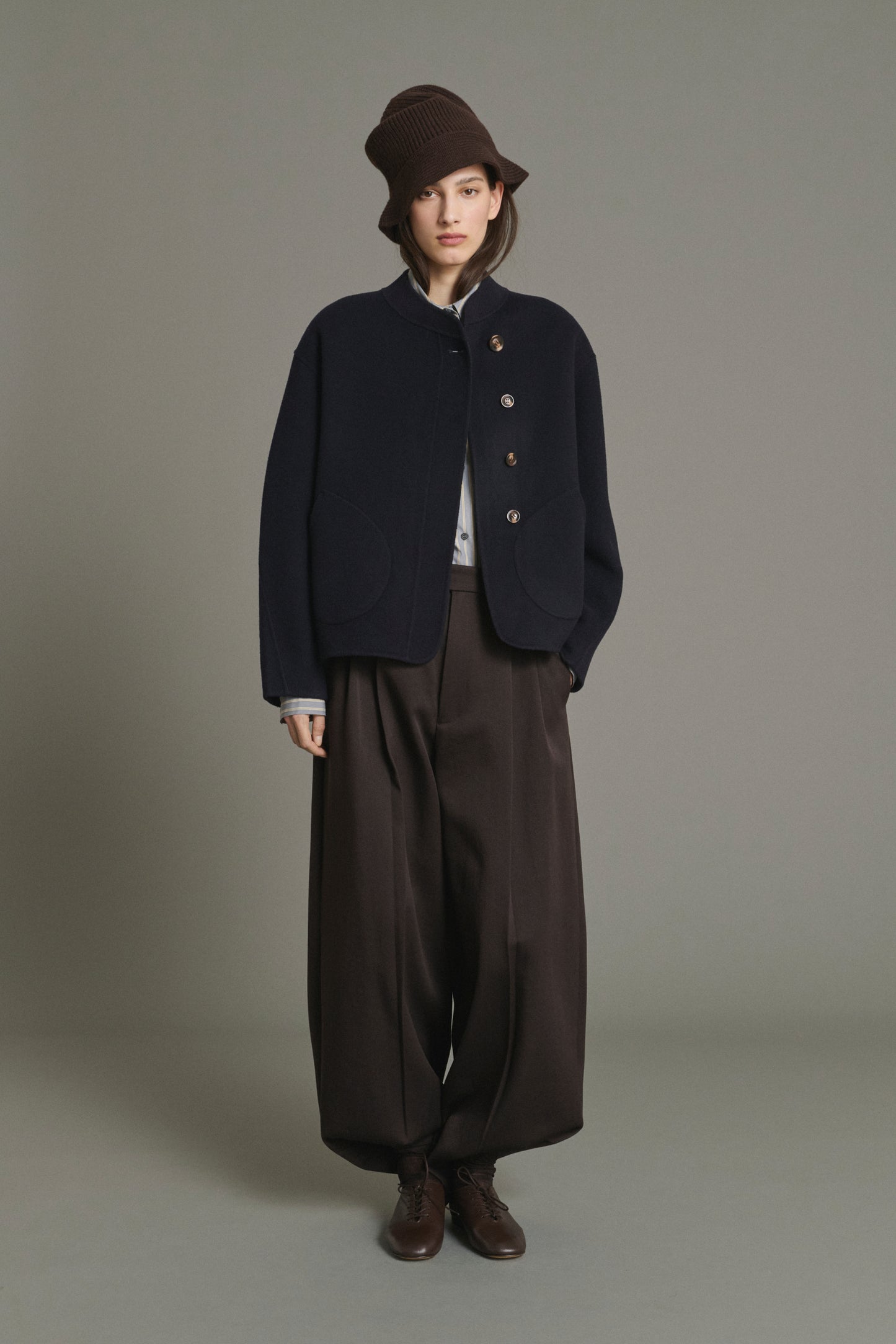 Coat Windsor - Deep Navy Short Wool Women's - Soeur